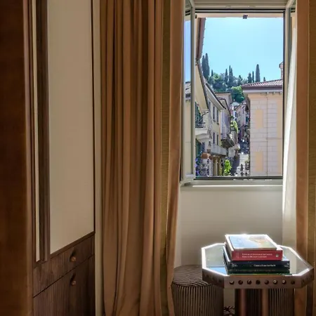 Palazzo Genazzini 4*
