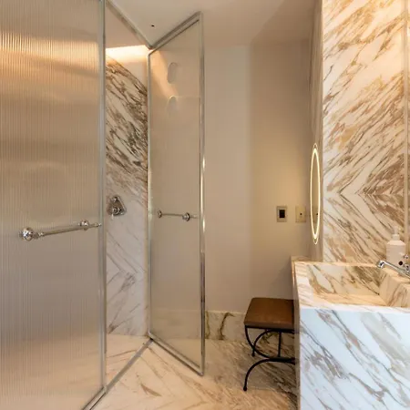 ホテル Palazzo Genazzini 4*